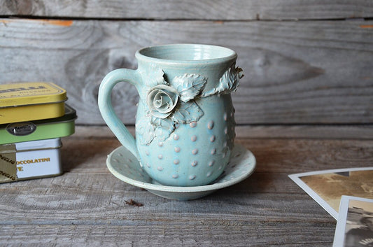 Tazza Rosa Alice Puntinato con piattino (azzurro ) - Tazza in gres fatta a mano