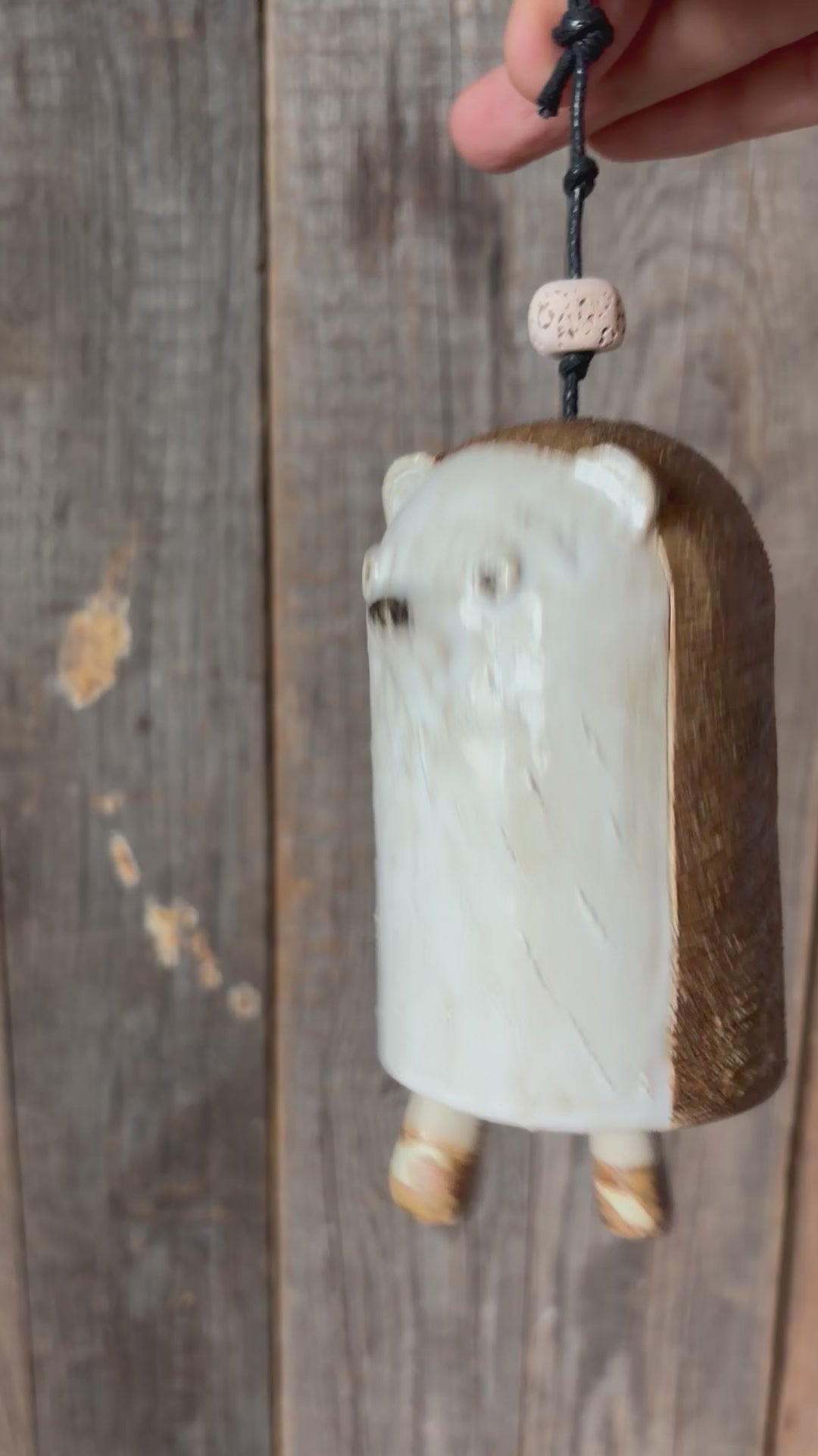 video della Campanella in gres a forma di riccio tintinnante